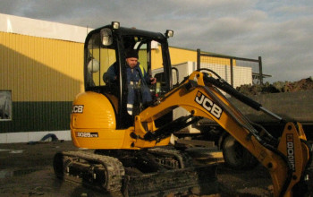 Pierwsze prace z wykorzystaniem nowozakupionej minikoparki JCB 802.5 listopad 2019