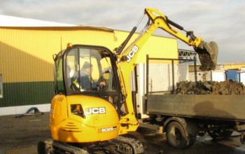 Pierwsze prace z wykorzystaniem nowozakupionej minikoparki JCB 802.5 listopad 2019